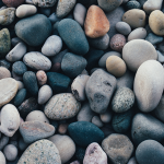 Návod na pokládku kamenného koberca do exteriérov